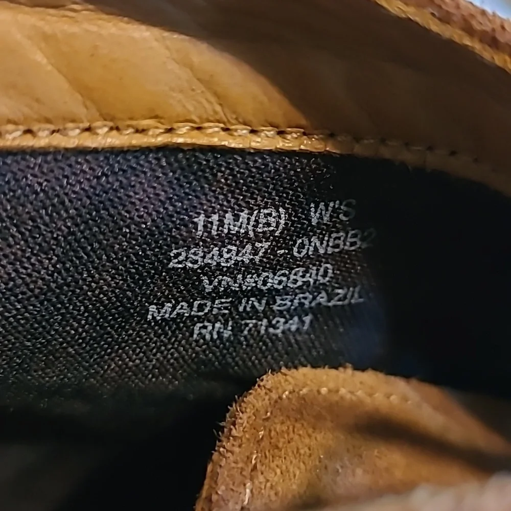 NWOB L.L. BEAN tan suede ankle boots